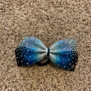 ✨REBEL ATHLETIC CHEER BOW✨
